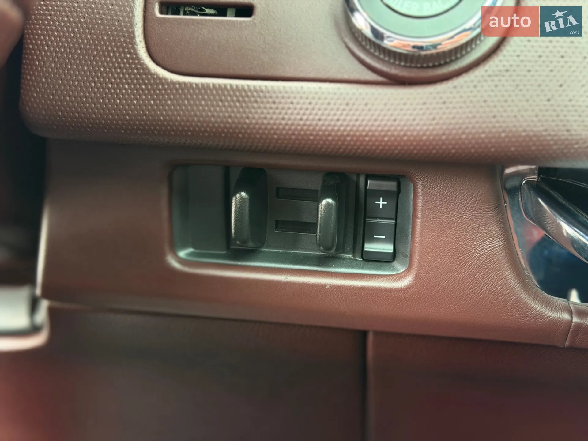 2018 Lincoln Navigator - мініатюра 28