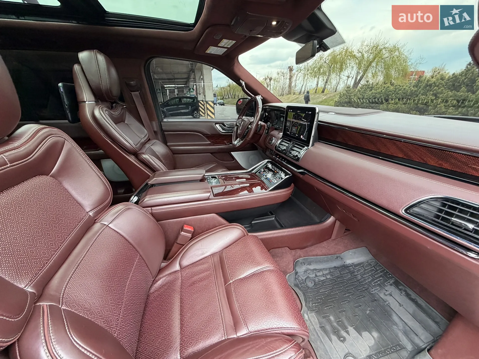 2018 Lincoln Navigator - мініатюра 51