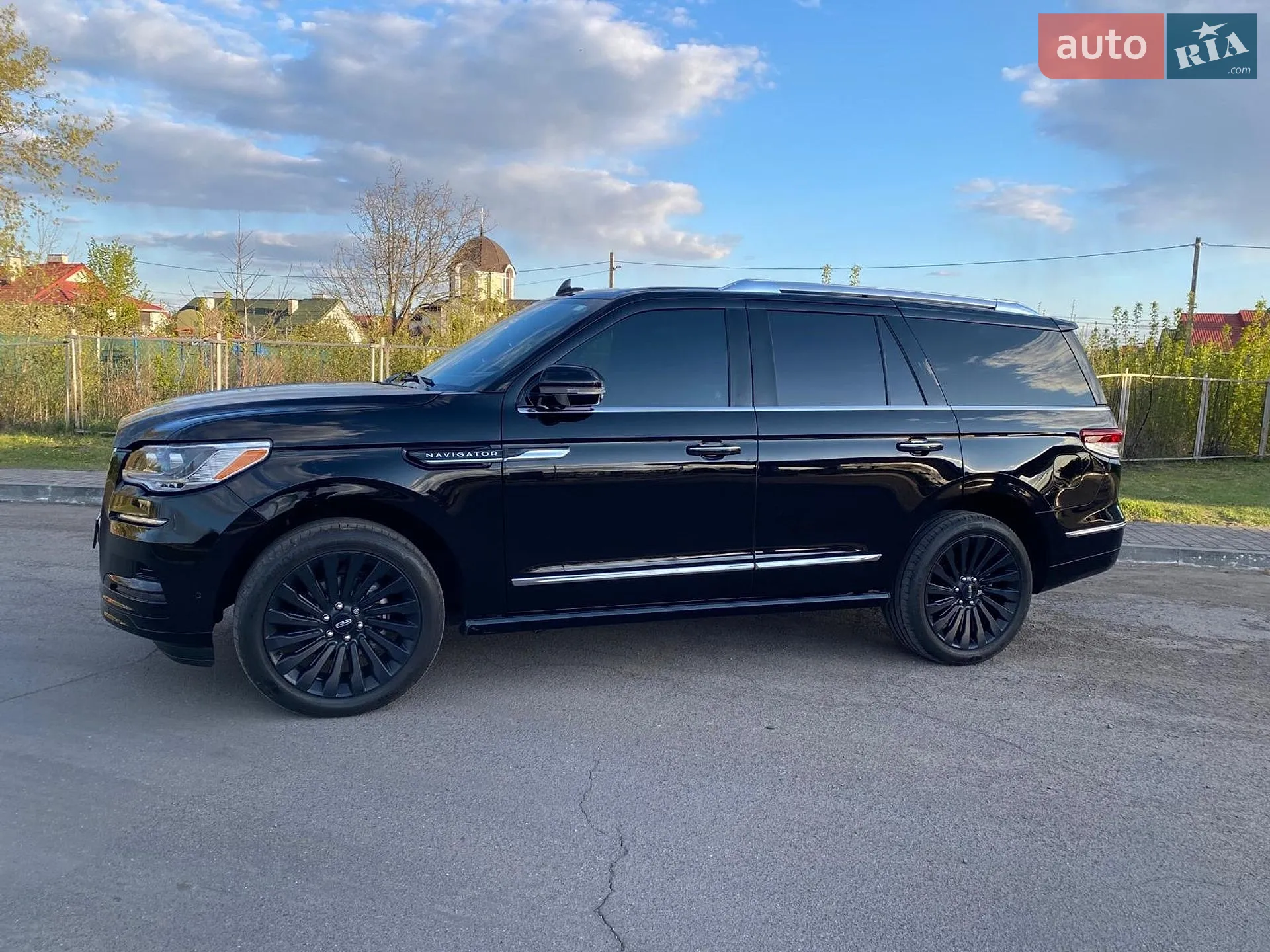 2022 Lincoln Navigator - мініатюра 2