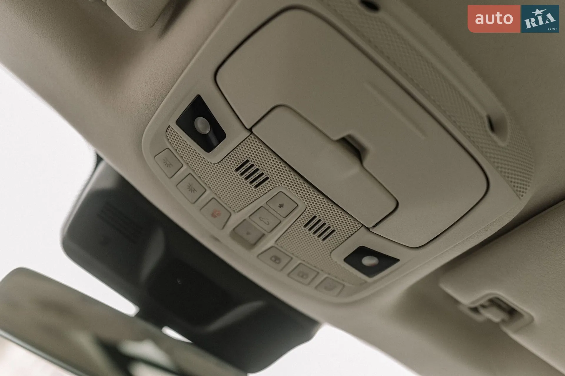 2022 Lincoln Navigator - мініатюра 50