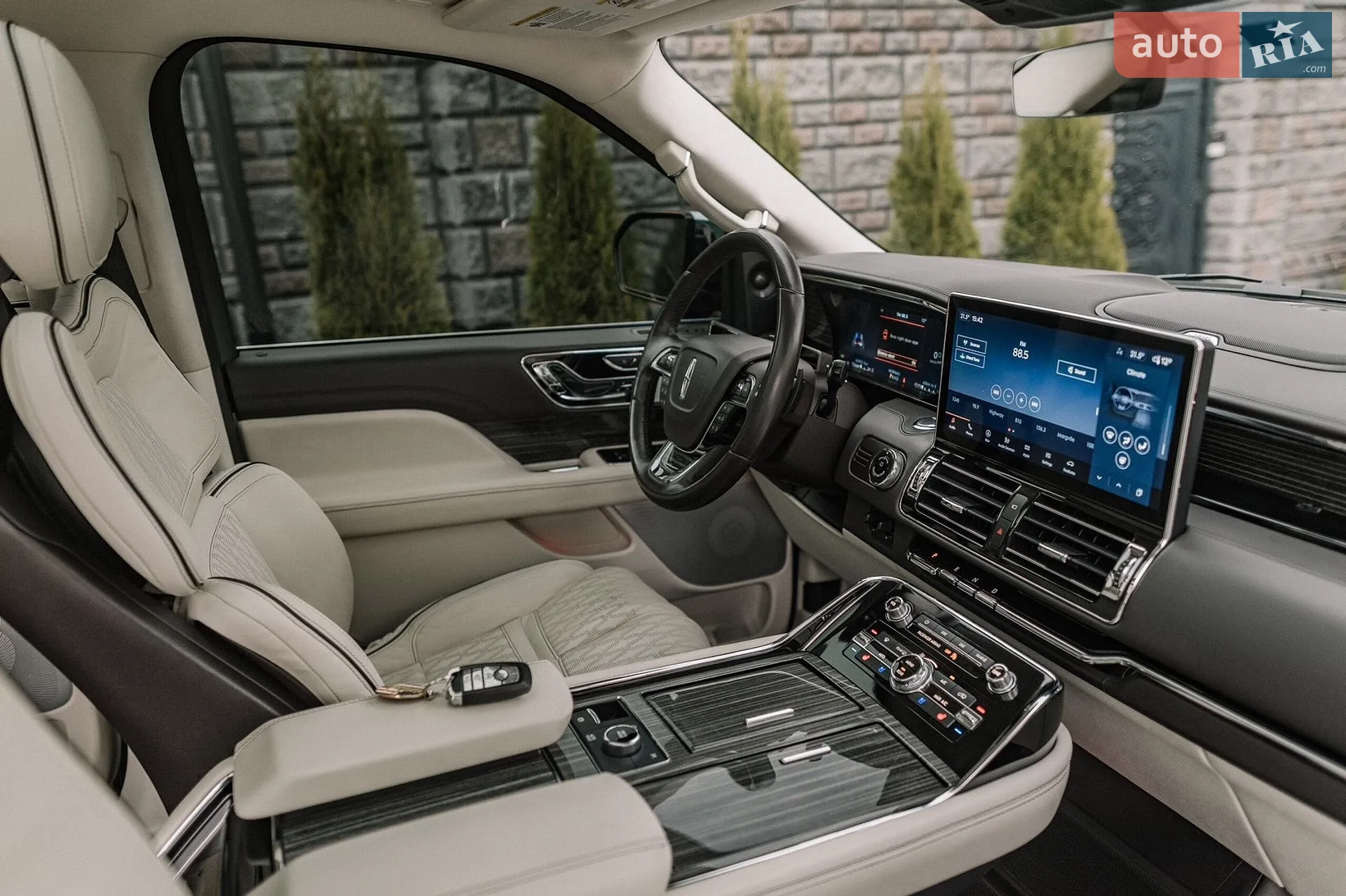 2022 Lincoln Navigator - мініатюра 60