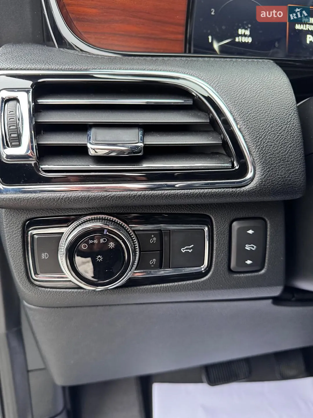 2020 Lincoln Navigator - мініатюра 32