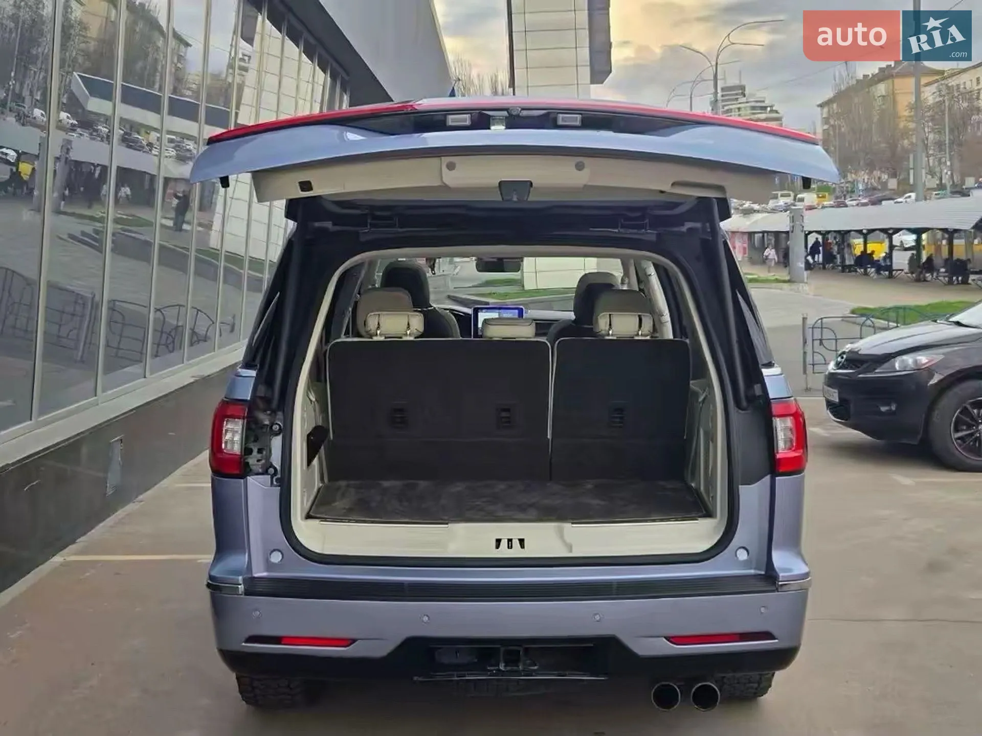 2020 Lincoln Navigator - мініатюра 10