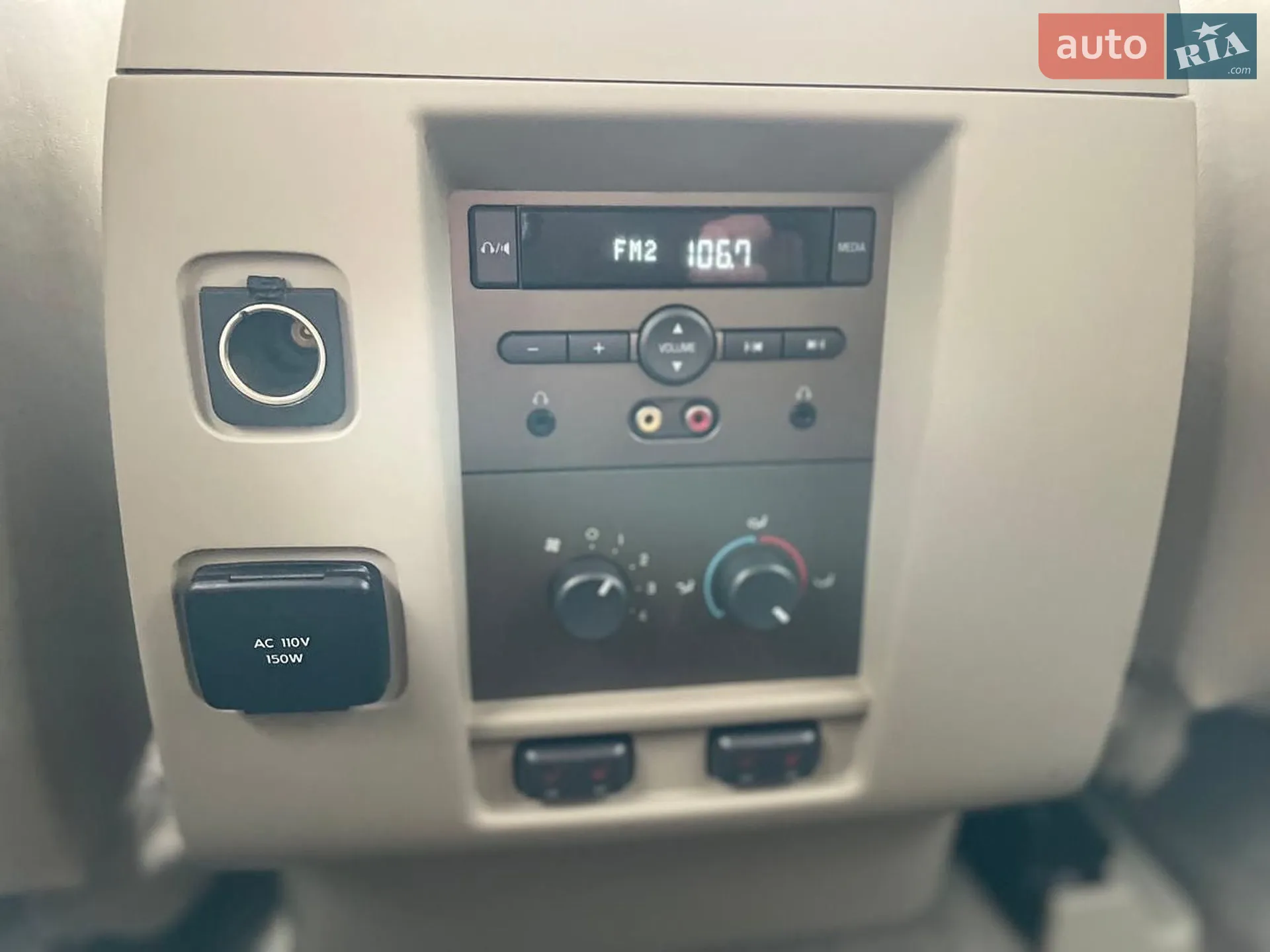 2011 Lincoln Navigator - мініатюра 14