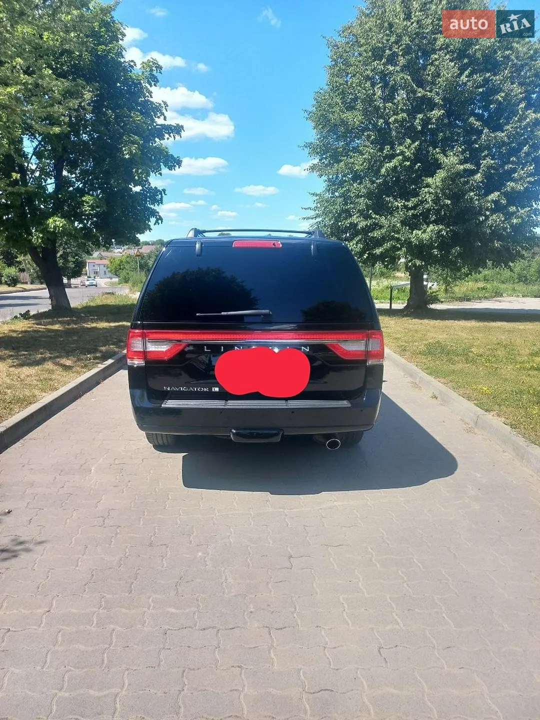 2016 Lincoln Navigator - мініатюра 13