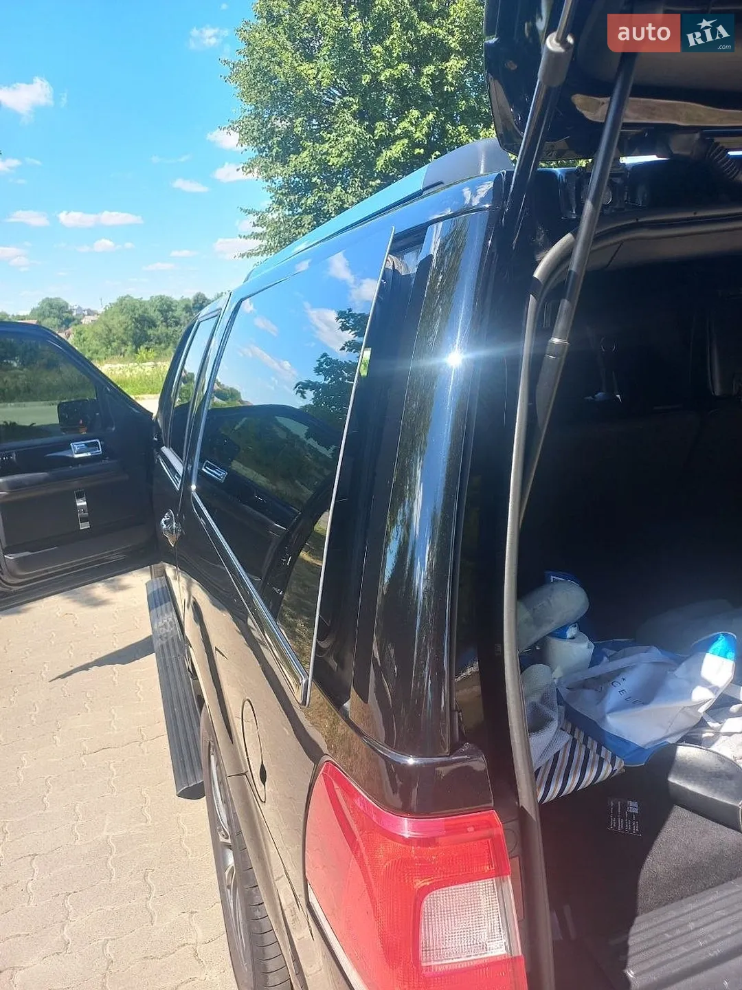 2016 Lincoln Navigator - мініатюра 24