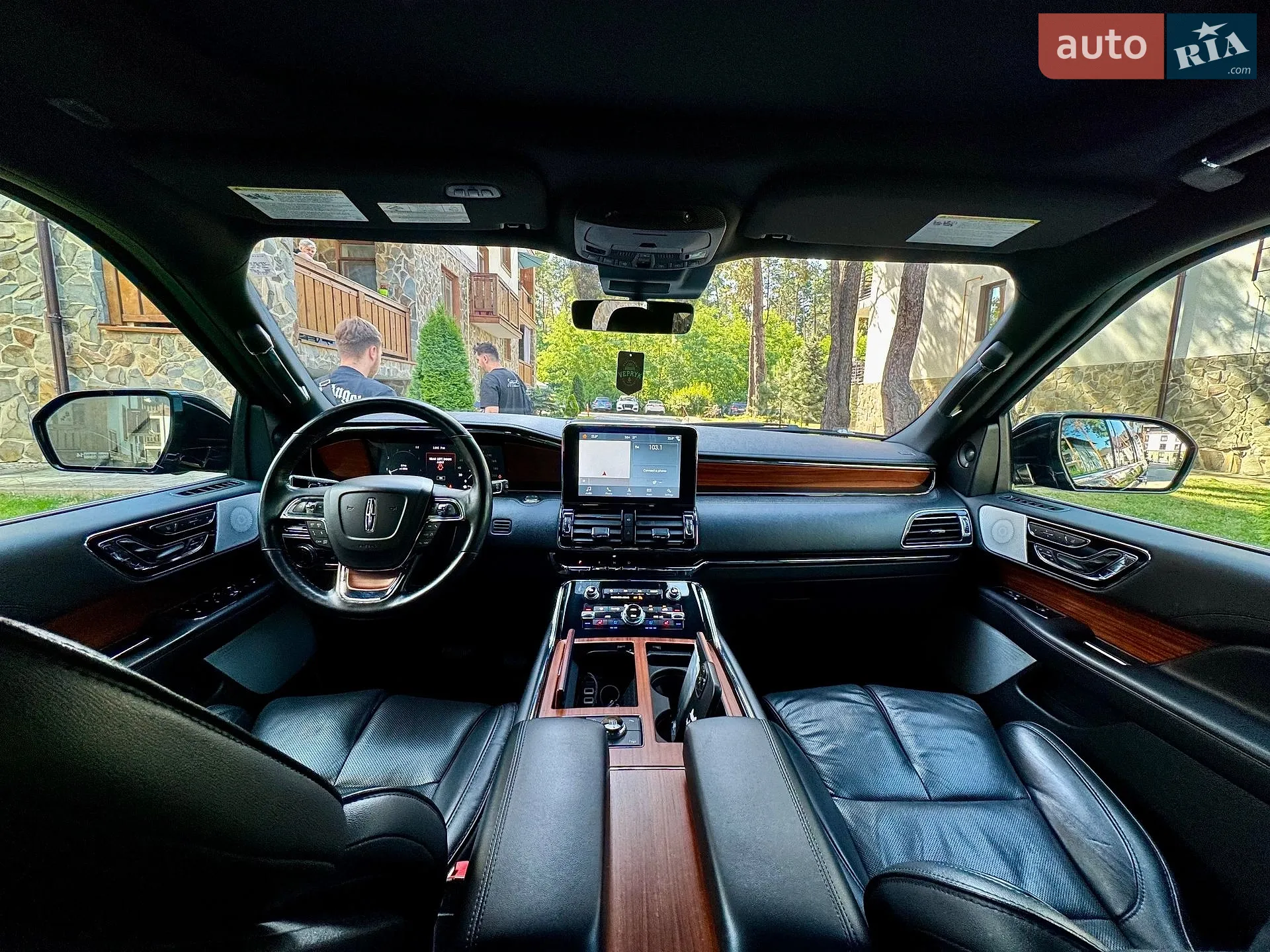 2018 Lincoln Navigator - мініатюра 19