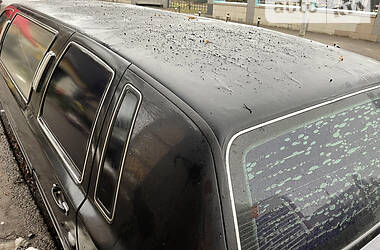 Лимузин Lincoln Town Car 1996 в 