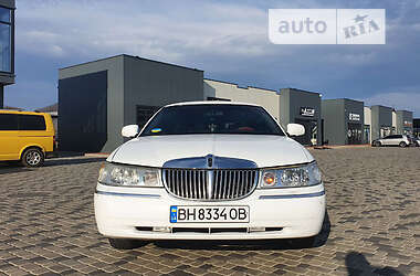 Внедорожник / Кроссовер Lincoln Town Car 2000 в Мукачево