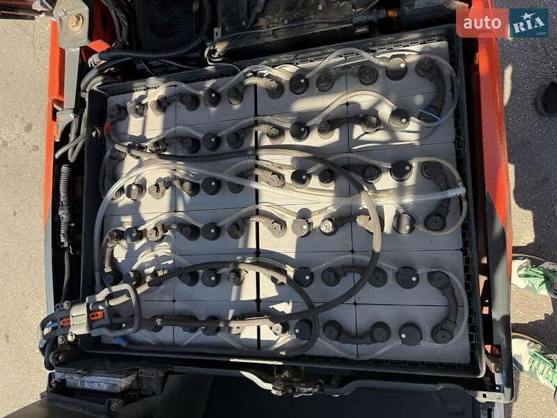 Вилочний навантажувач Linde E16C 2017 в Києві фото 8 Вилочний навантажувач Linde E16C 2017 в Києві