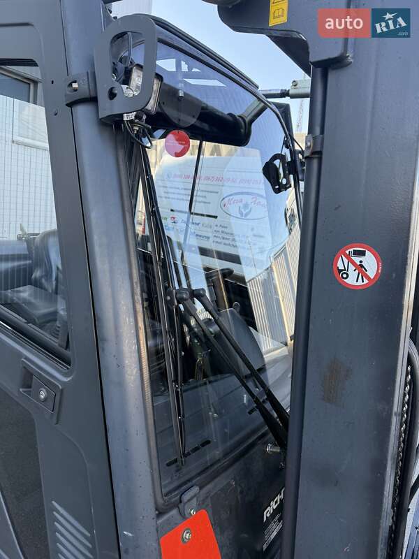 Вилочный погрузчик Linde H-25-T-02 2012 в Ровно фото 9 Вилочный погрузчик Linde H-25-T-02 2012 в Ровно