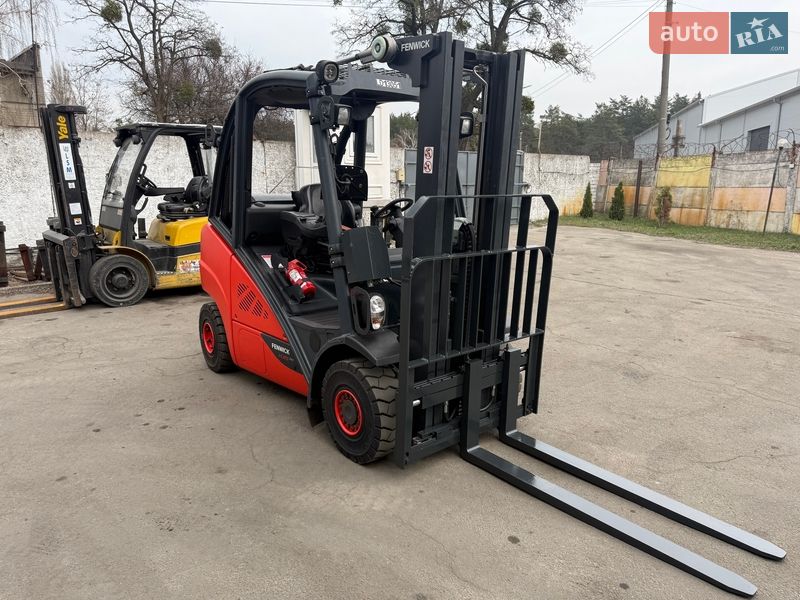 Вилочный погрузчик Linde H-25-T-02 2020 в Киеве