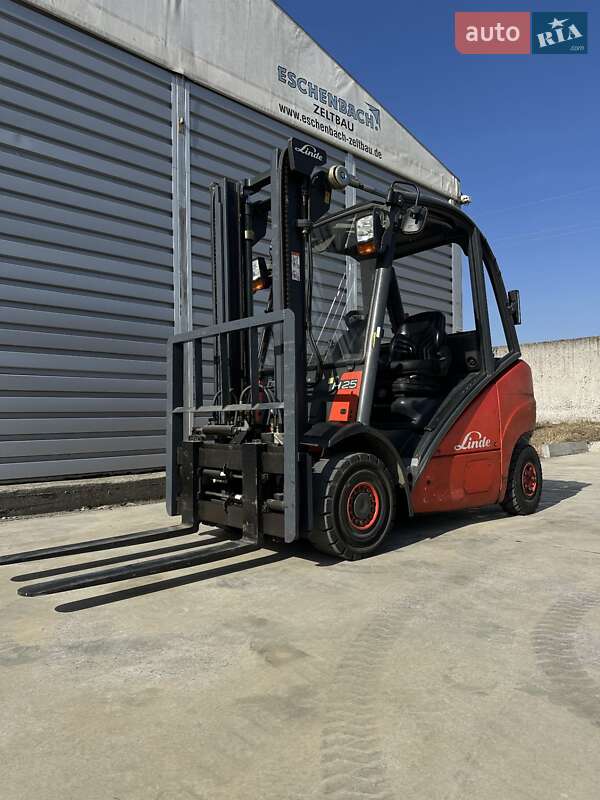 Вилочний навантажувач Linde H 25D 2006 в 