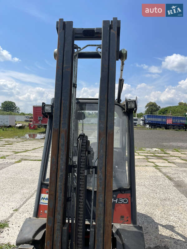 Вилочный погрузчик Linde H 30D 2006 в Владимире