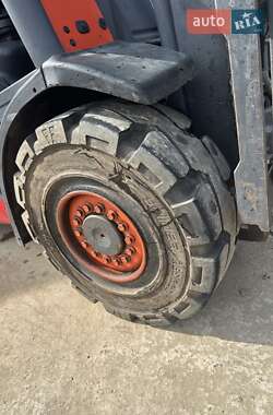 Вилочный погрузчик Linde H 30D 2004 в 
