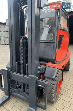 Вилочный погрузчик Linde H 30D 2004 в Тячеве
