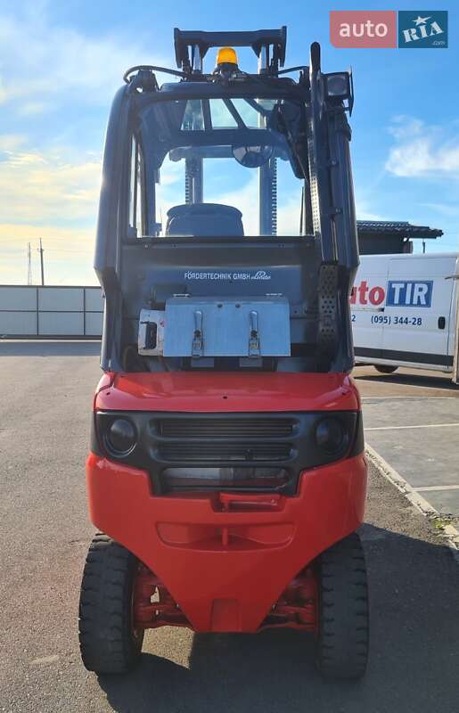 Вилочный погрузчик Linde H 35T-01 2004 в Ровно