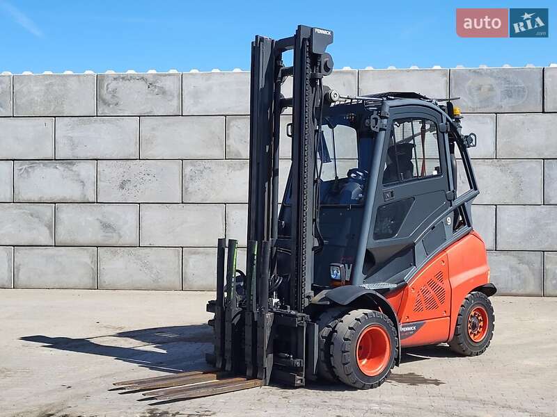 Вилочний навантажувач Linde H 40 T-02 2012 в Немирові