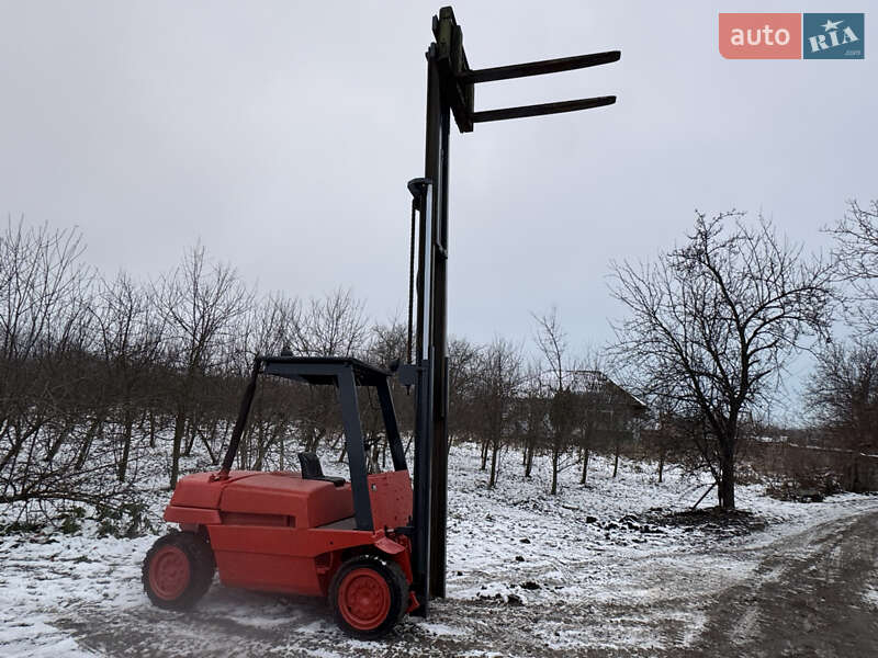 Вилочный погрузчик Linde H 40D 1990 в Недобоевцах