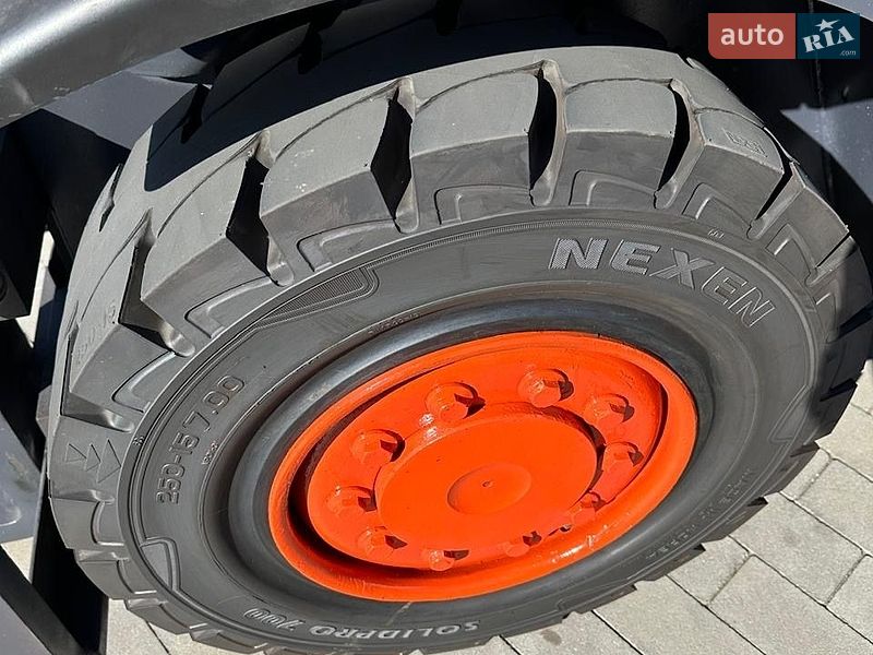 Вилочный погрузчик Linde H 40D 2008 в Луцке