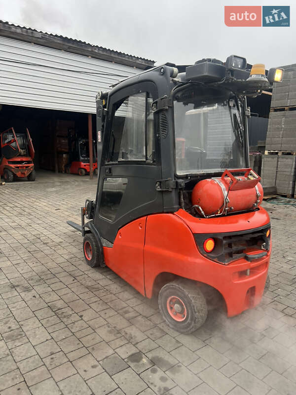 Вилочный погрузчик Linde H20T 2016 в Тячеве фото 3 Вилочный погрузчик Linde H20T 2016 в Тячеве