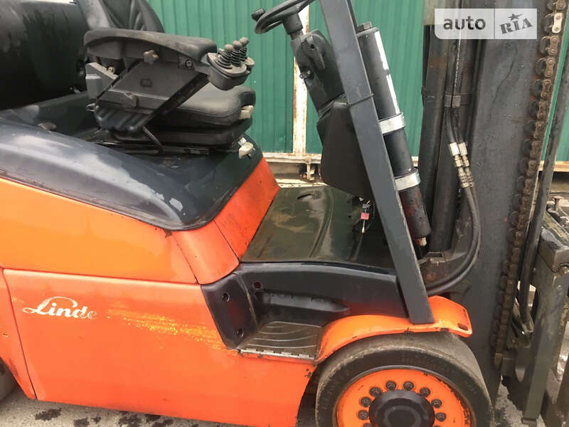 Вилочный погрузчик Linde H30Т 2010 в Тячеве