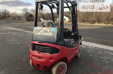 Вилочний навантажувач Linde H 2005 в Чернівцях