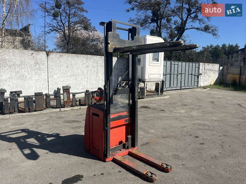 Штабелер Linde L 2017 в Киеве