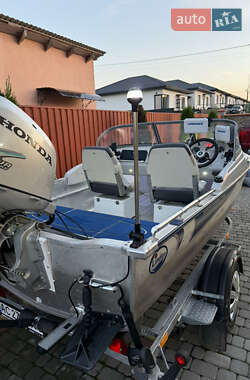Човен Linder 400 Sportsman 2010 в Луцьку