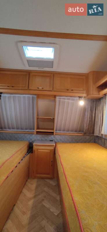 Прицеп дача LMC Lord Ambassador 2003 в Житомире