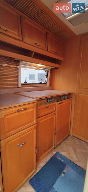 Прицеп дача LMC Lord Ambassador 2003 в Житомире