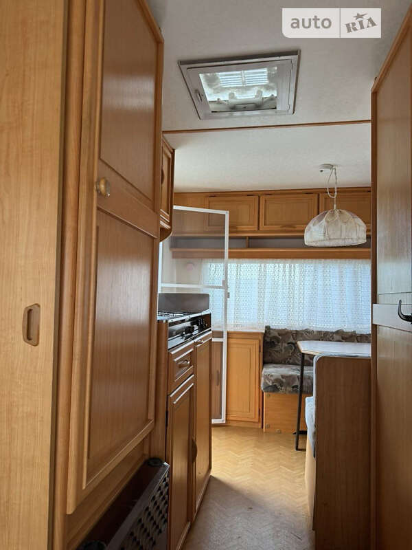 Прицеп дача LMC Luxus 1994 в Новомосковске фото 12 Прицеп дача LMC Luxus 1994 в Новомосковске