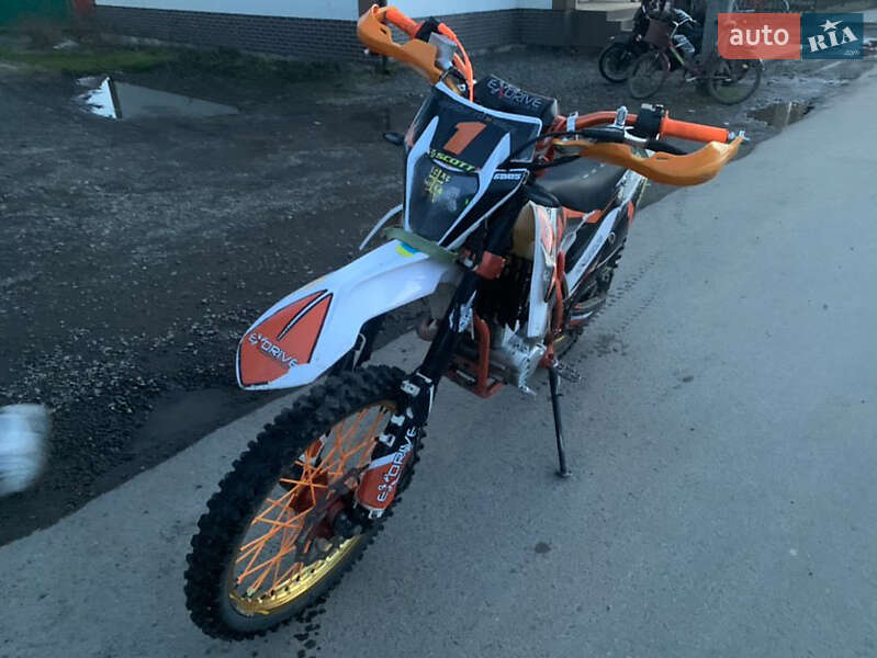 Мотоцикл Кросс Loncin 250 Pro Factory 2023 в Хусті фото 7 Мотоцикл Кросс Loncin 250 Pro Factory 2023 в Хусті