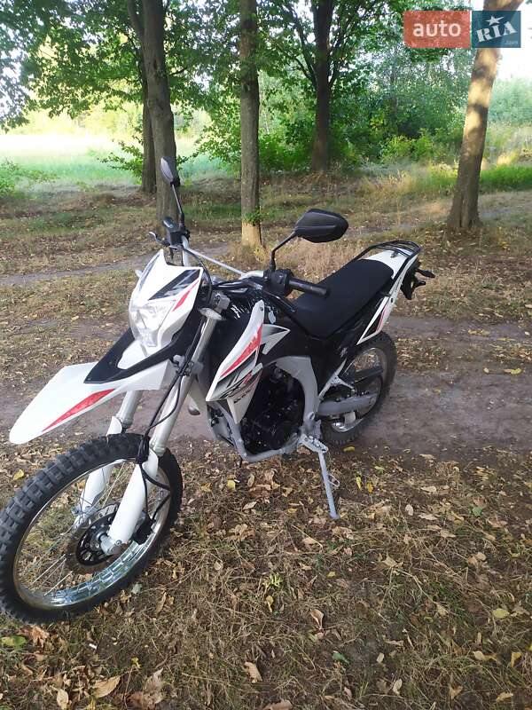 Мотоцикл Кросс Loncin 250CC 2020 в Рокитном