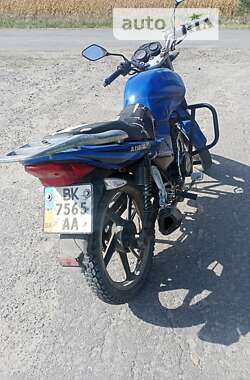 Мотоцикл Классик Loncin Comanche 2012 в Сарнах
