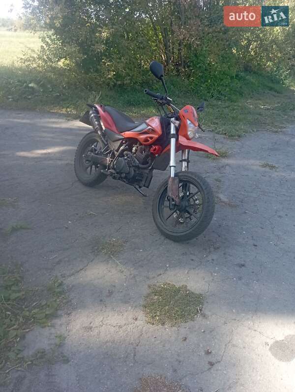 Мотоцикл Кросс Loncin JL 200 GY-2C 2013 в 