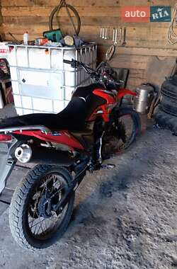 Мотоцикл Кросс Loncin LX 200-GY3 2016 в 