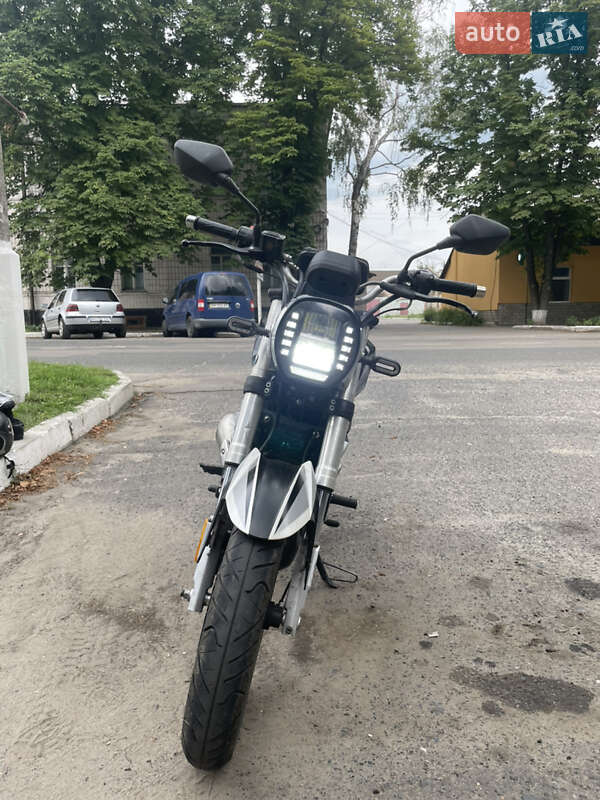 Кафе рейсер Loncin LX 250-12C 2020 в Сумах