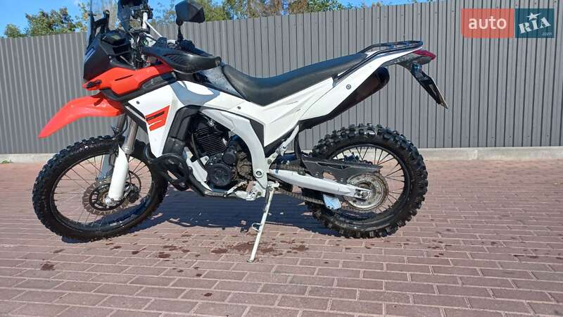 Мотоцикл Кросс Loncin LX 250GY-3 2021 в Сарнах