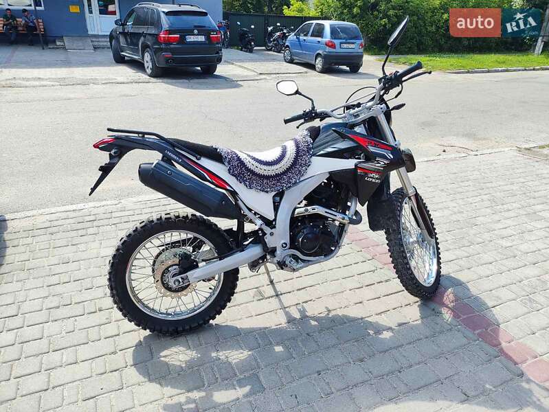 Мотоцикл Кросс Loncin LX 250GY-3 2022 в 