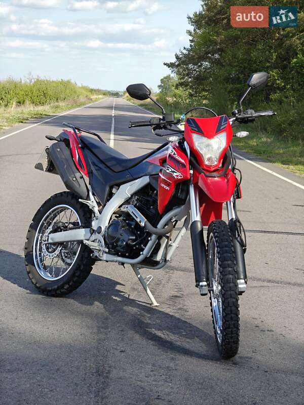 Мотоцикл Внедорожный (Enduro) Loncin LX 250GY-3 2016 в 