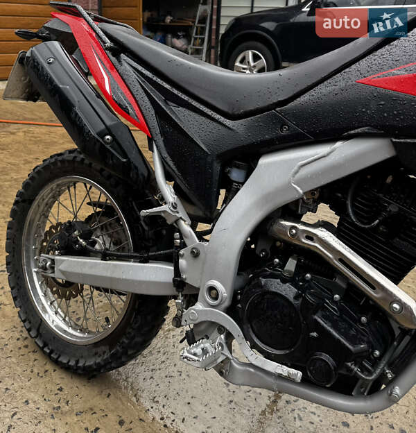 Мотоцикл Кросс Loncin LX 250GY-3 2023 в Дубровице