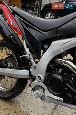 Мотоцикл Кросс Loncin LX 250GY-3 2023 в 