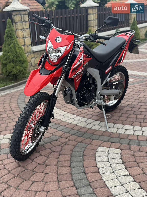Мотоцикл Классік Loncin LX 250GY-3 2022 в 