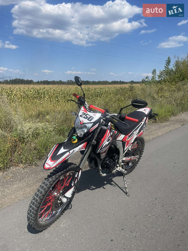 Мотоцикл Кросс Loncin LX 250GY-3 2022 в 