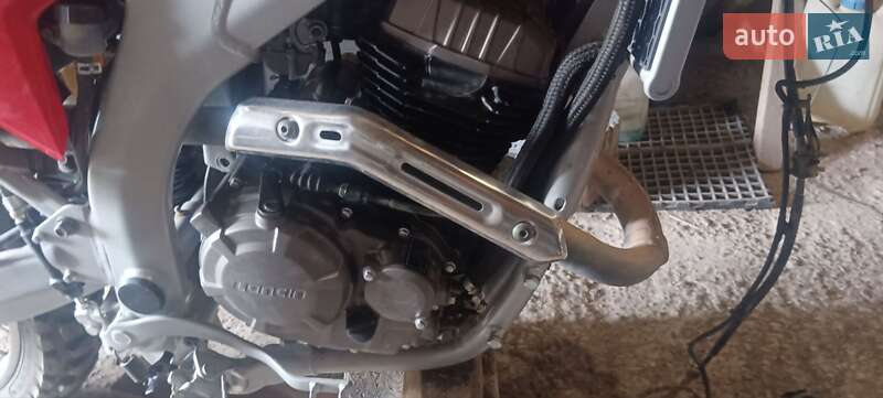 Мотоцикл Позашляховий (Enduro) Loncin LX 250GY-3 2023 в Сарнах фото 3 Мотоцикл Позашляховий (Enduro) Loncin LX 250GY-3 2023 в Сарнах