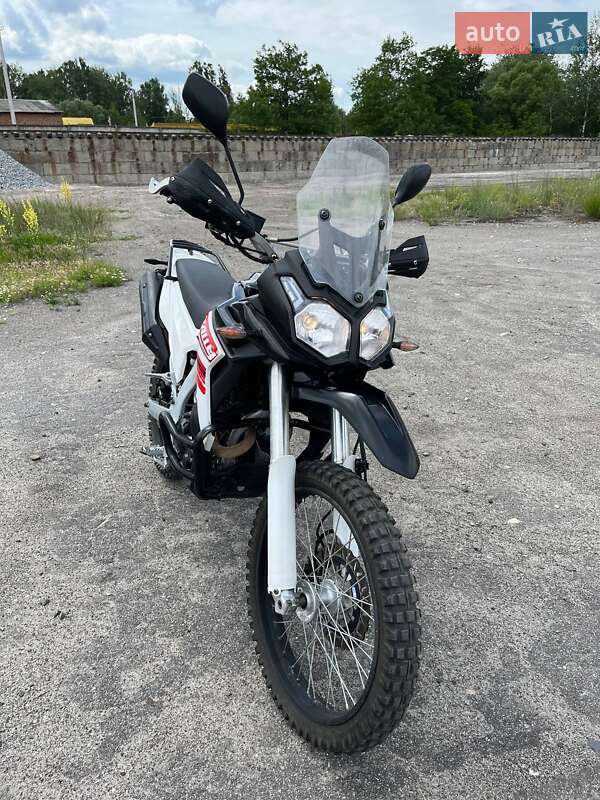 Мотоцикл Спорт-туризм Loncin LX 250GY-3G 2021 в Тростянце