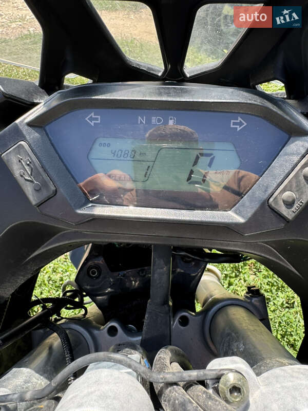 Мотоцикл Туризм Loncin LX 250GY-3G 2021 в Каменец-Подольском фото 4 Мотоцикл Туризм Loncin LX 250GY-3G 2021 в Каменец-Подольском