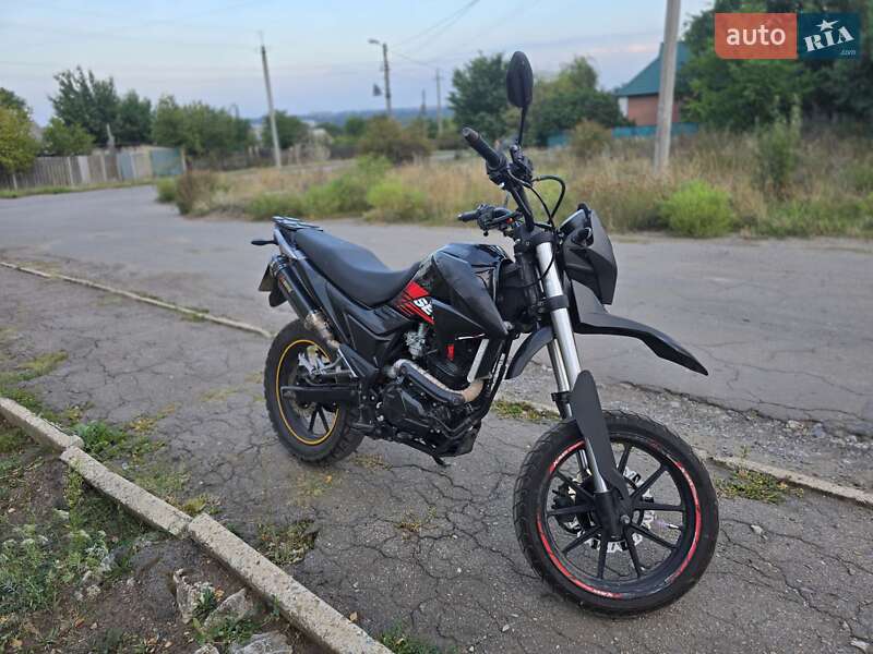 Мотоцикл Внедорожный (Enduro) Loncin LX 250GY-6 2015 в Мукачево фото 2 Мотоцикл Внедорожный (Enduro) Loncin LX 250GY-6 2015 в Мукачево