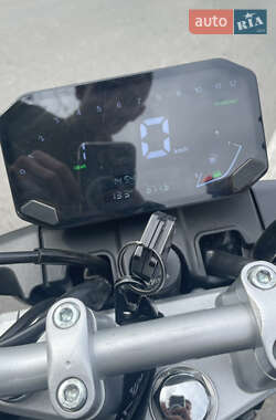 Мотоцикл Без обтекателей (Naked bike) Loncin LX250-15 CR4 2024 в 
